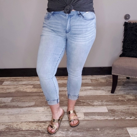 Judy Blue Raw Hem Skinny Fit Jeans‎ Size 24W - Picture 1 of 11